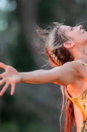 Pointe: Dancing on a Knife's Edge